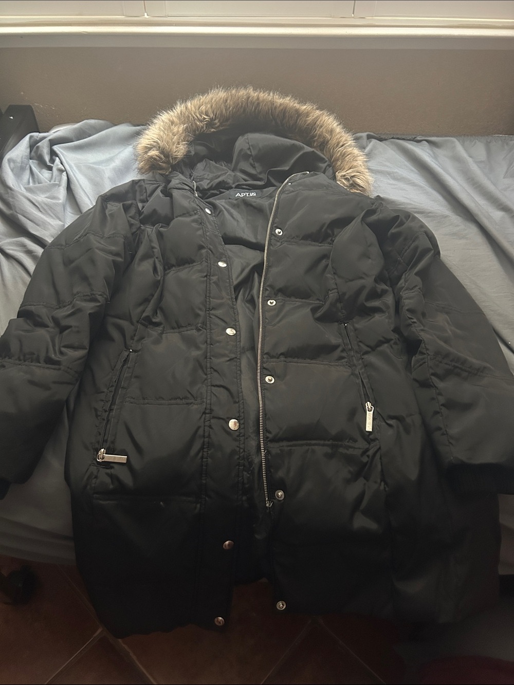 Apt. 9 Black Quilted Puffer Jacket with Faux Fur Trim